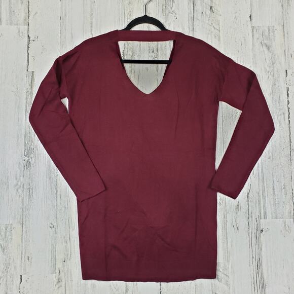 NWT Vimmia Shavasana Burgundy Open Back V-Neck Sweater Women's Size Medium - Picture 1 of 11